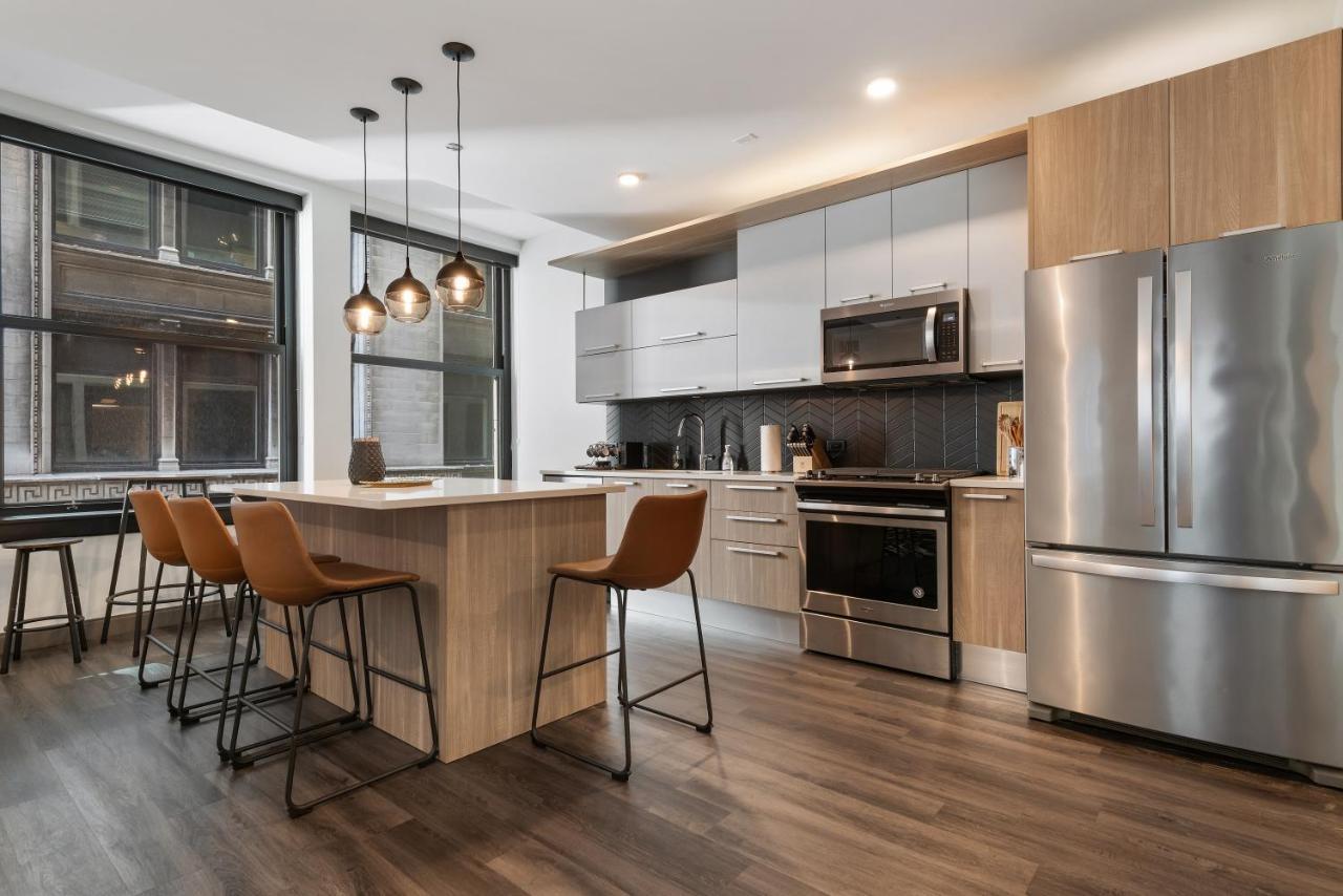 Experience Downtown Chicago At Millennium - Luxury Apartments In The Loop ภายนอก รูปภาพ