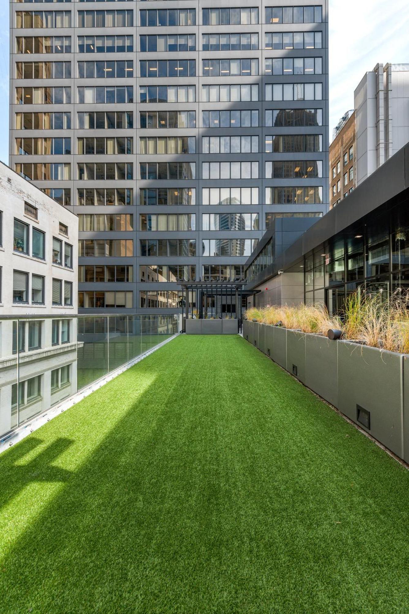 Experience Downtown Chicago At Millennium - Luxury Apartments In The Loop ภายนอก รูปภาพ