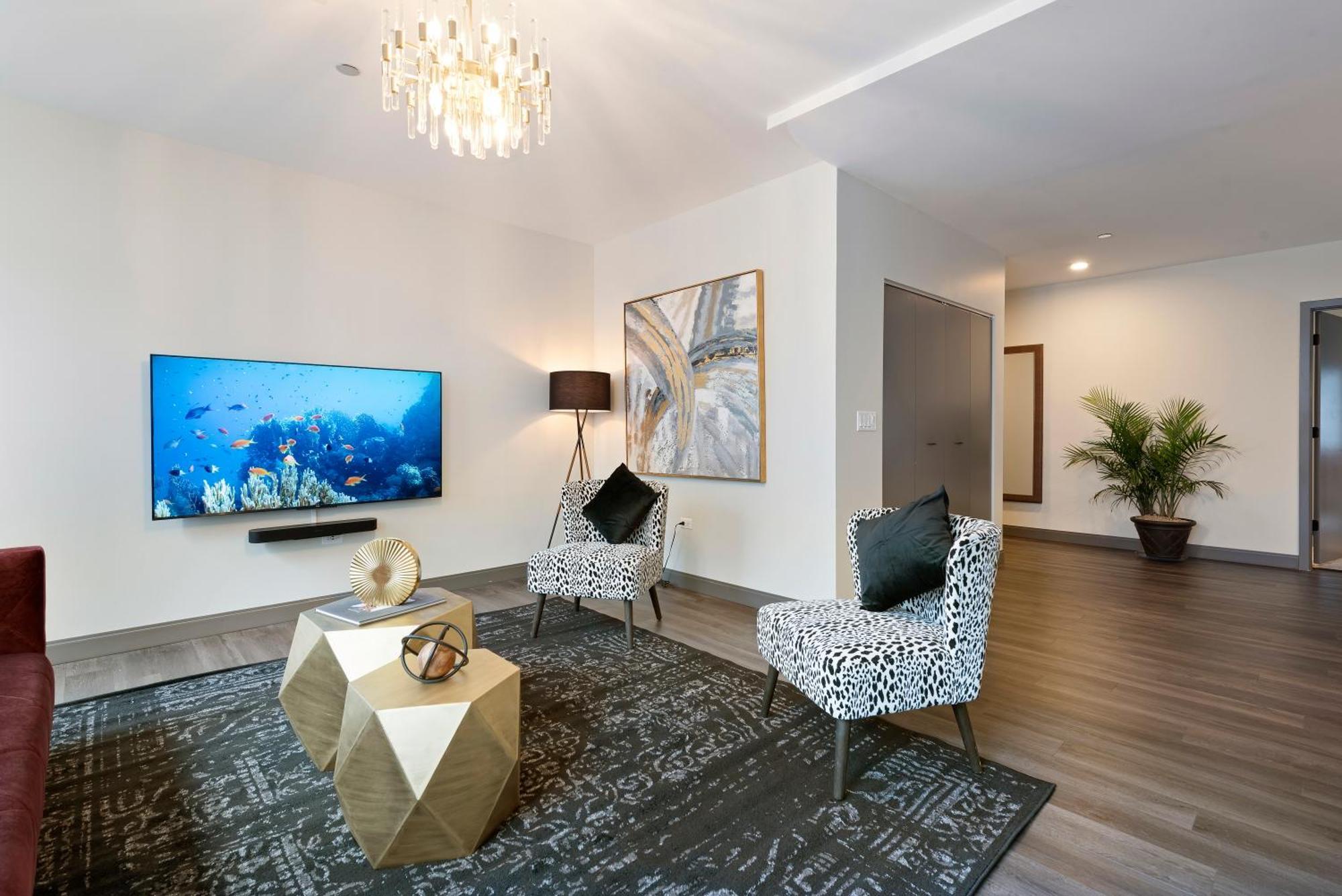 Experience Downtown Chicago At Millennium - Luxury Apartments In The Loop ภายนอก รูปภาพ