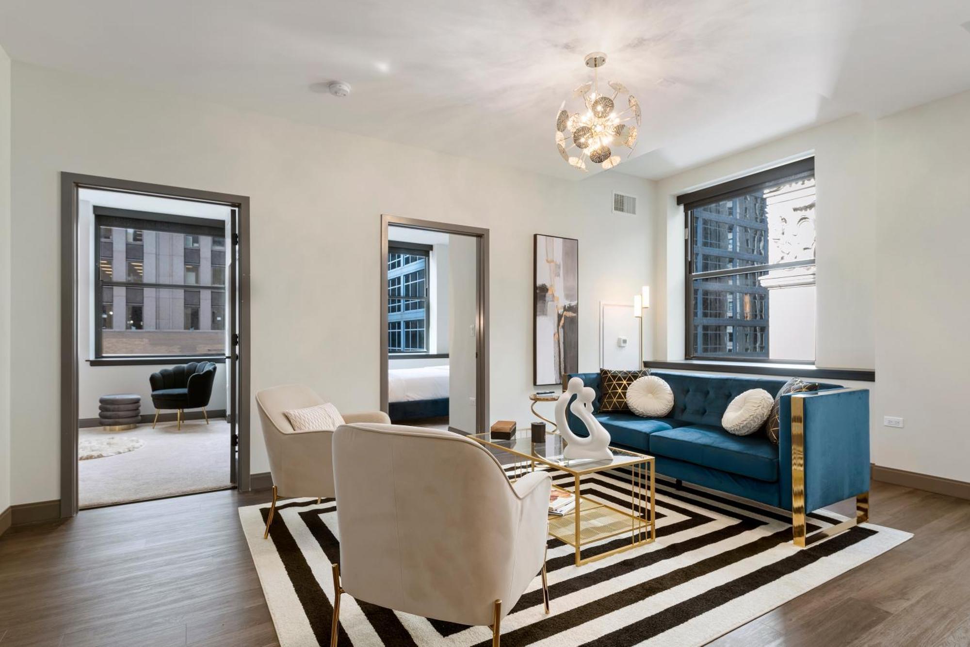 Experience Downtown Chicago At Millennium - Luxury Apartments In The Loop ภายนอก รูปภาพ