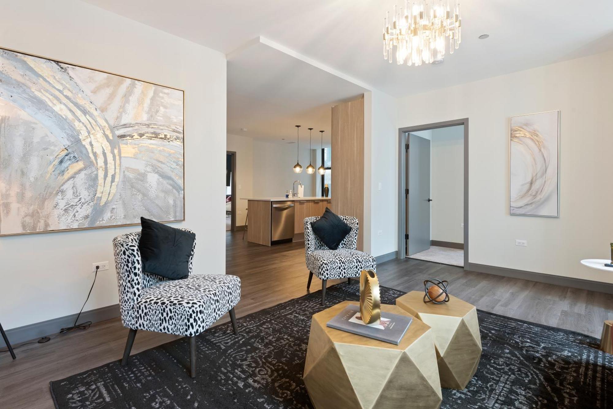 Experience Downtown Chicago At Millennium - Luxury Apartments In The Loop ภายนอก รูปภาพ