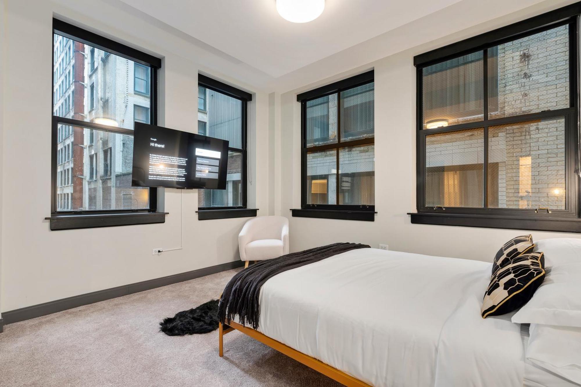 Experience Downtown Chicago At Millennium - Luxury Apartments In The Loop ภายนอก รูปภาพ